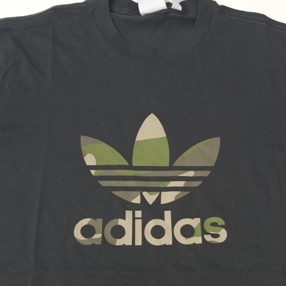 Adidas Originals Camo Tee - Picture 2 of 3